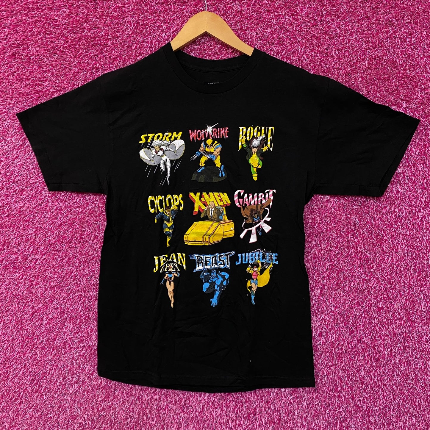 X-Men Animated Series Team Character Credit Marvel Tee M