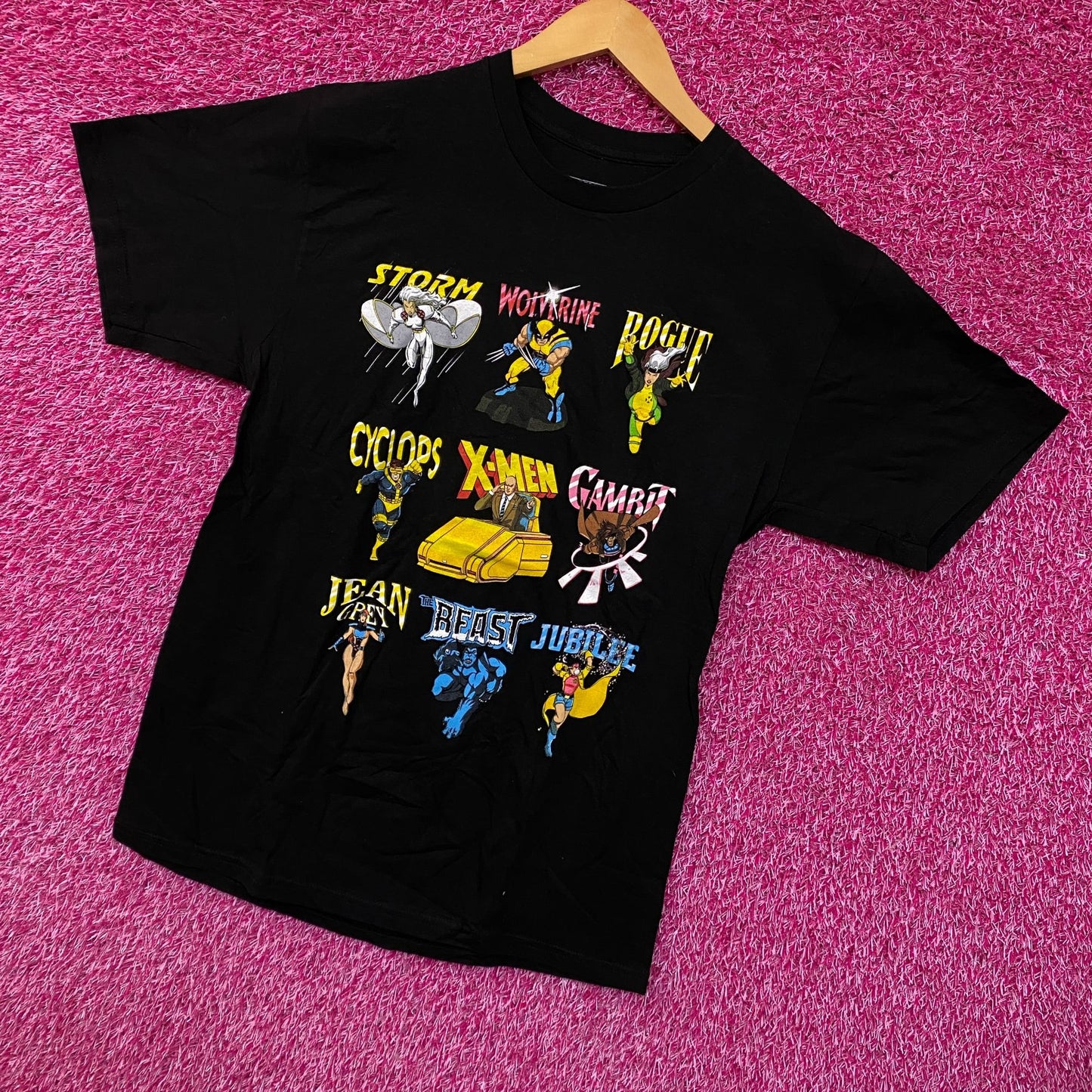 X-Men Animated Series Team Character Credit Marvel Tee M