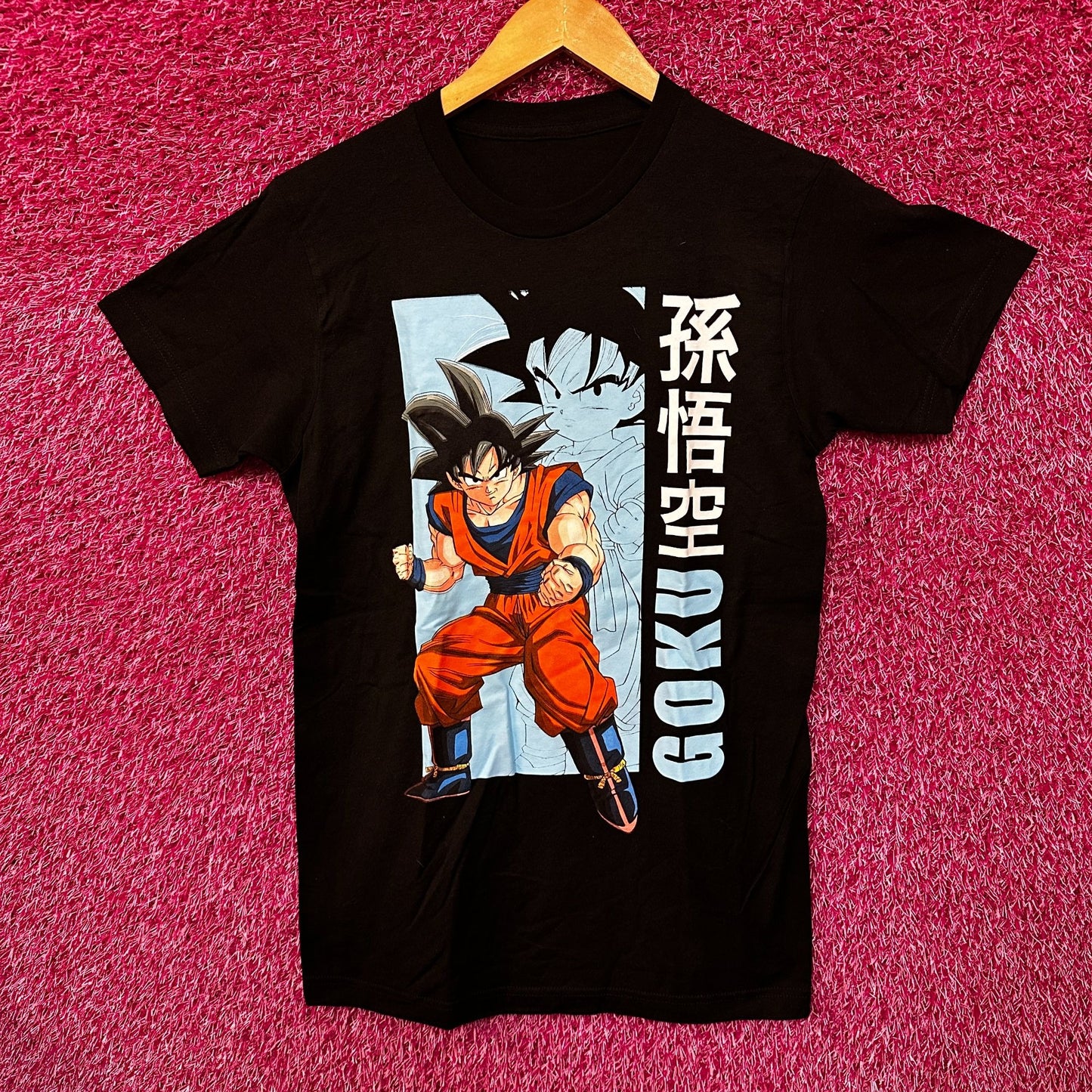 Dragon Ball Z Goku the Z Fighter Anime Womens Tee L