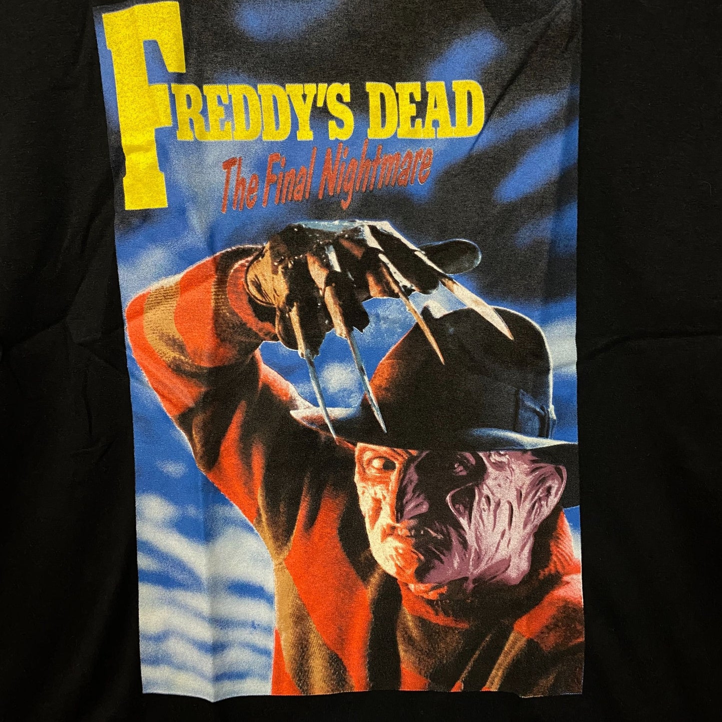 A Nightmare On Elm Street Freddy's Dead Final Nightmare T-Shirt Small