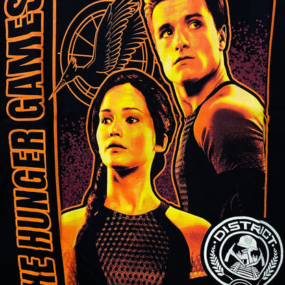 The Hunger Games Katniss & Peeta District 12 Graphic T-Shirt Small