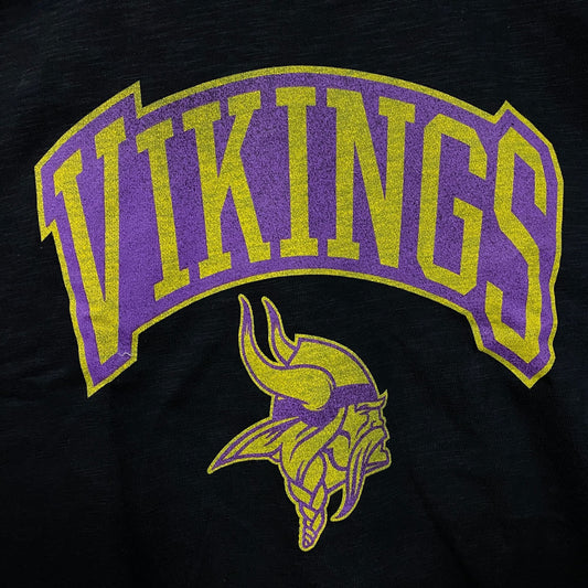 Junk Food Clothing Minnesota Vikings Women's Mock Neck Crop Tee XL