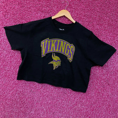 Junk Food Clothing Minnesota Vikings Women's Mock Neck Crop Tee XL