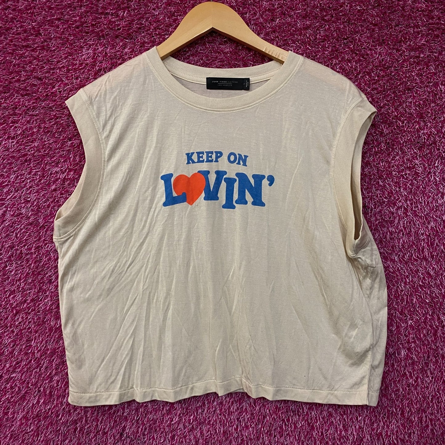 Junk Food Clothing Women's "Keep On Lovin'" Vintage Style Tissue Crop Tank Large