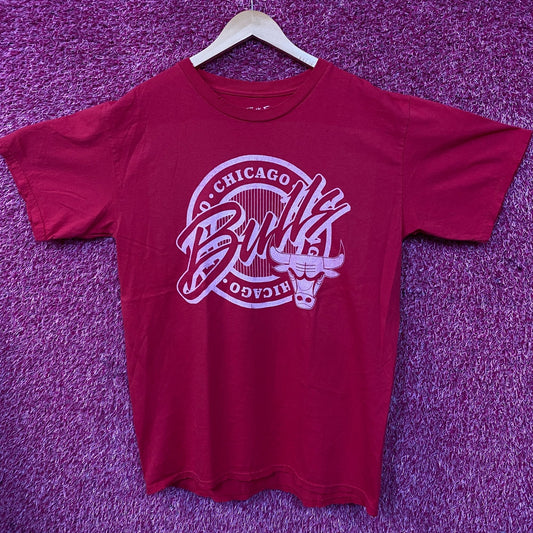 Junk Food Clothing NBA Chicago Bulls Crest Vintage Style Tee Medium