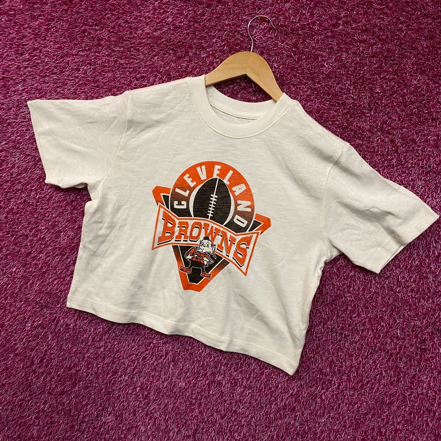 Junk Food Clothing Women's NFL Cleveland Browns Mock Neck Crop Tee XS