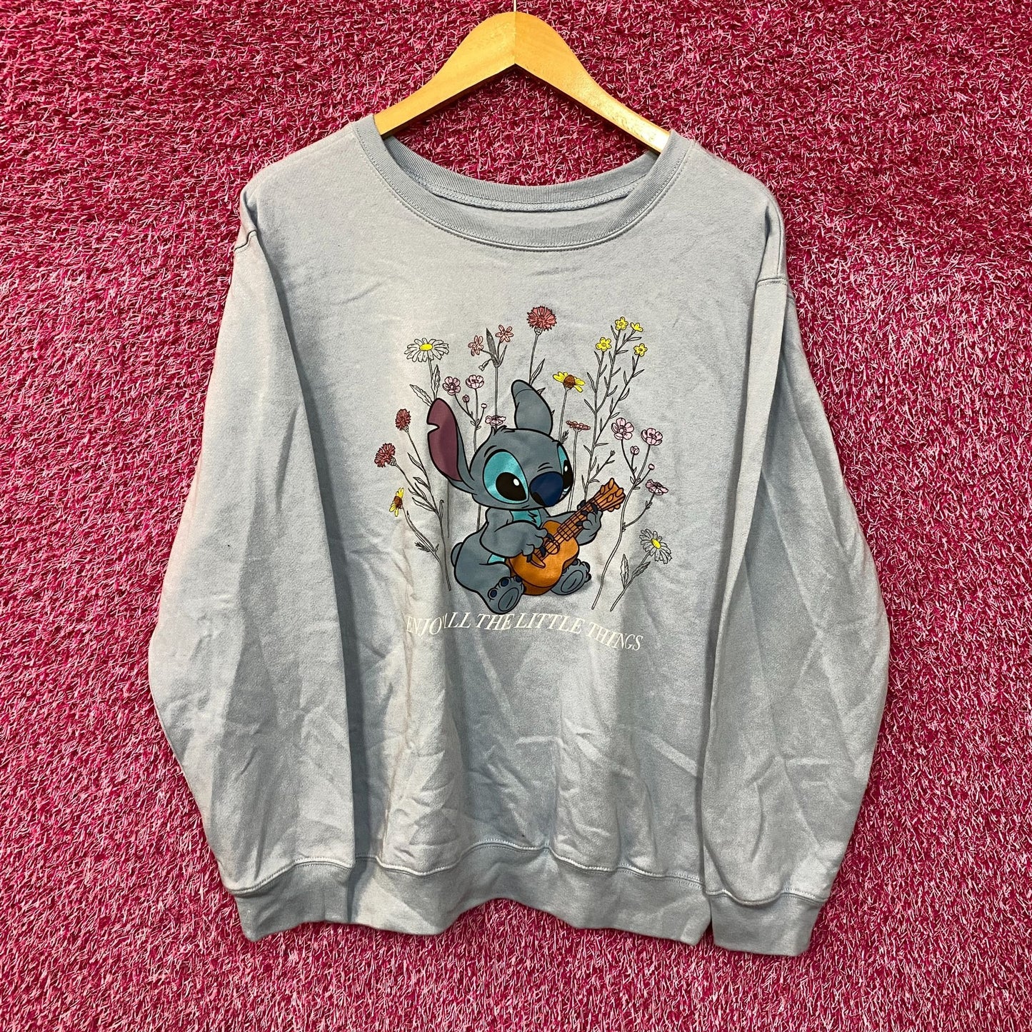 Stitch Enjoy All the Little Things Disney Movie Crewneck XL