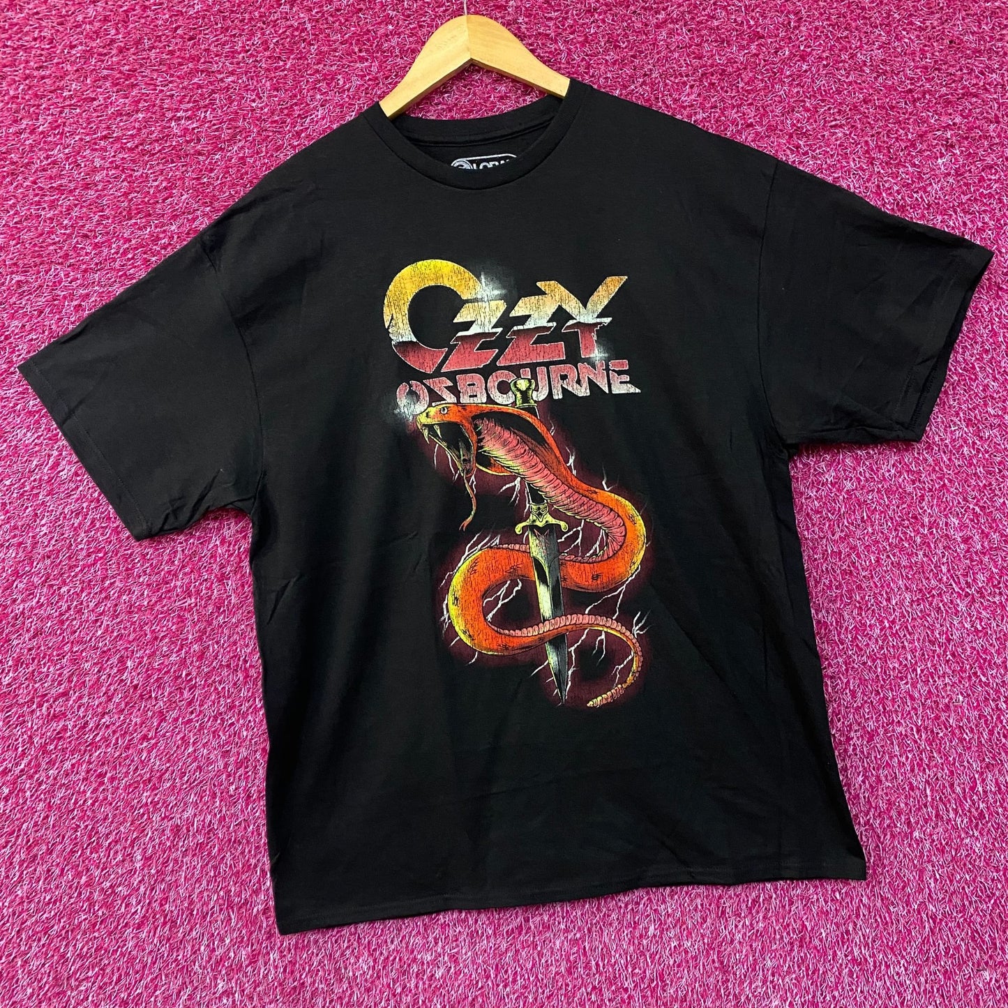 Ozzy Ozbourne Cobra Graphic Design T-Shirt XL