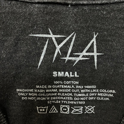 Tyla Water Art Album Poster T-Shirt Small