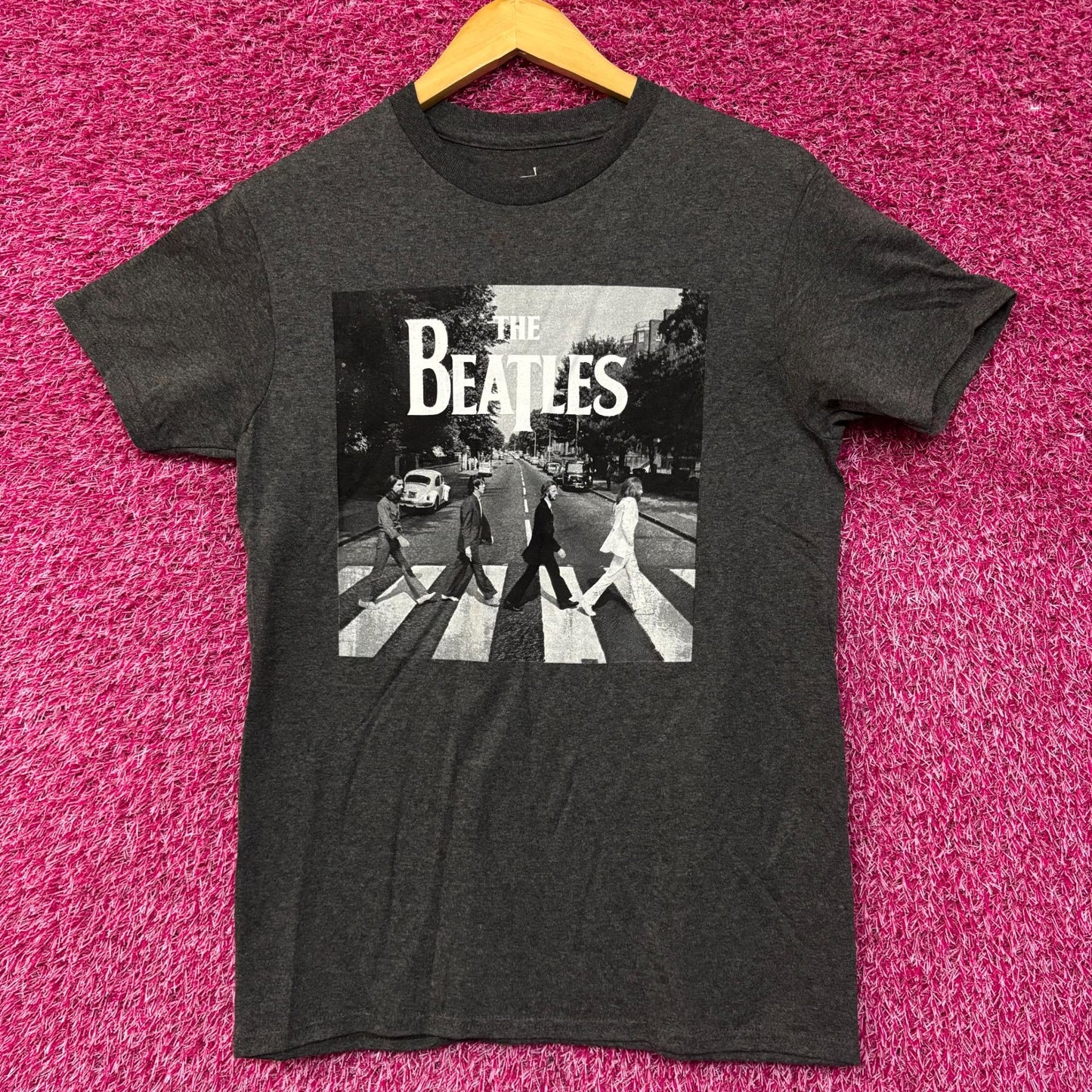 The Beatles Abbey Road Crossing Graphic Design T-Shirt Small