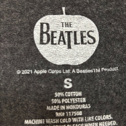 The Beatles Abbey Road Crossing Graphic Design T-Shirt Small
