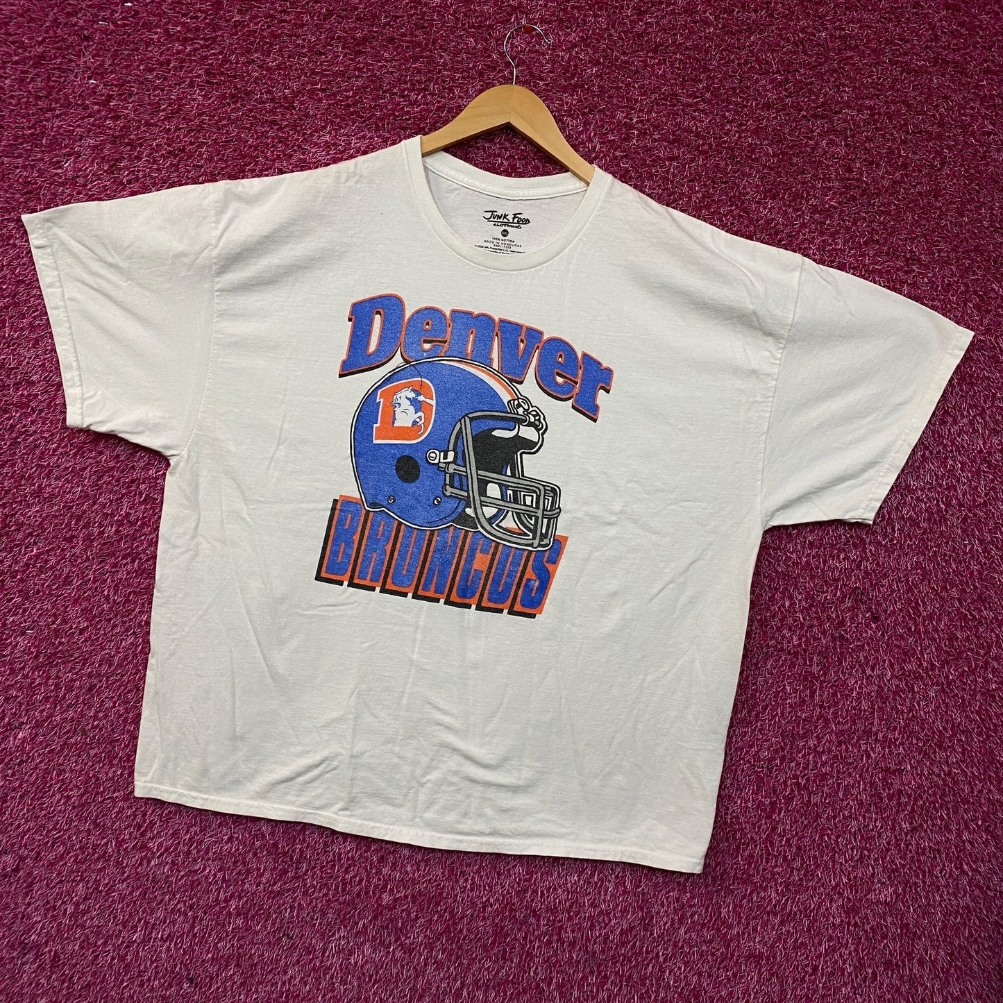 Junk Food NFL Denver Broncos Throwback Helmet Logo T- Shirt 2XL