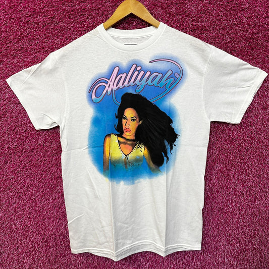 Aaliyah Queen Of RnB Airbrush Tshirt size Medium