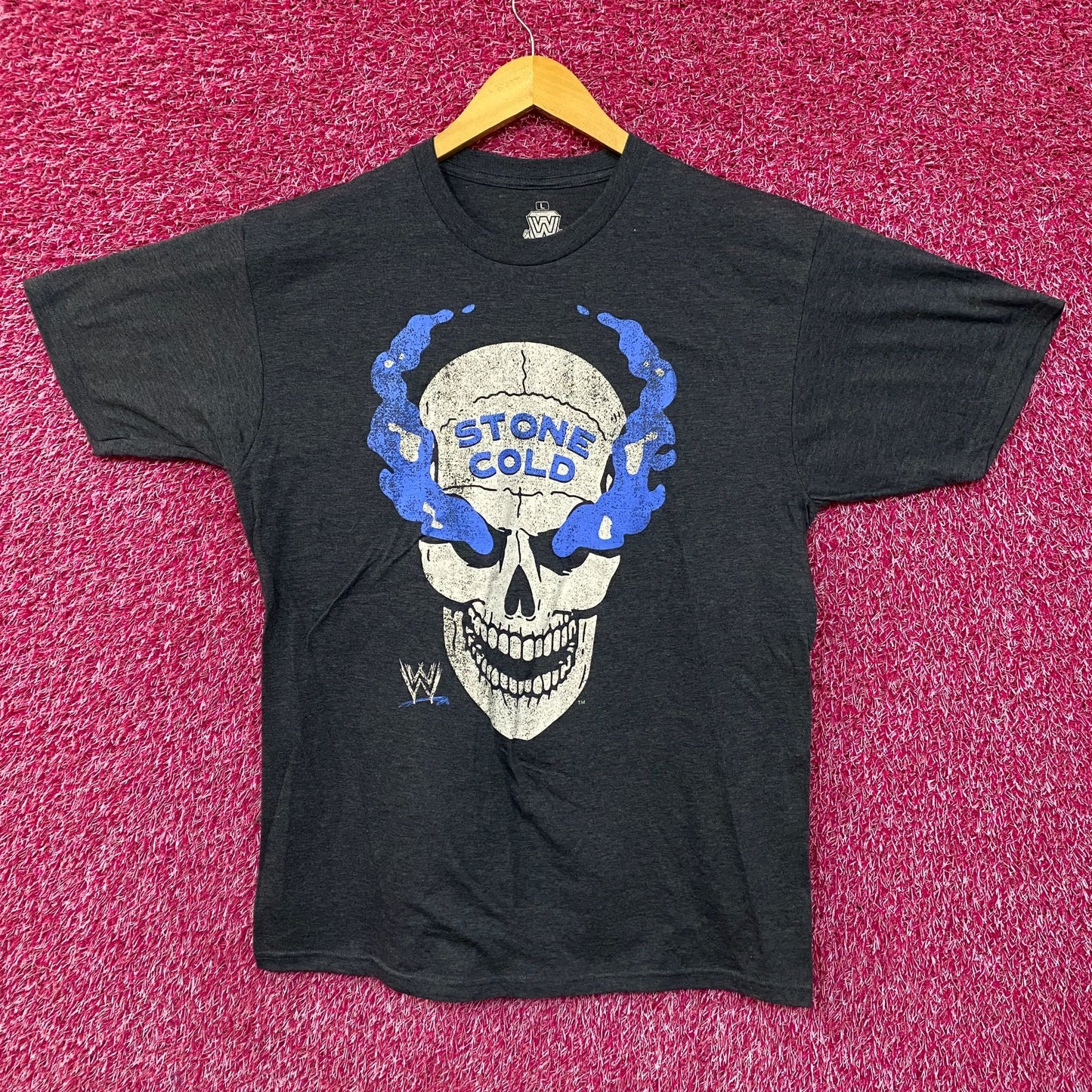 WWE Stone Cold Steve Austin Skull Graphic Design T-Shirt Large