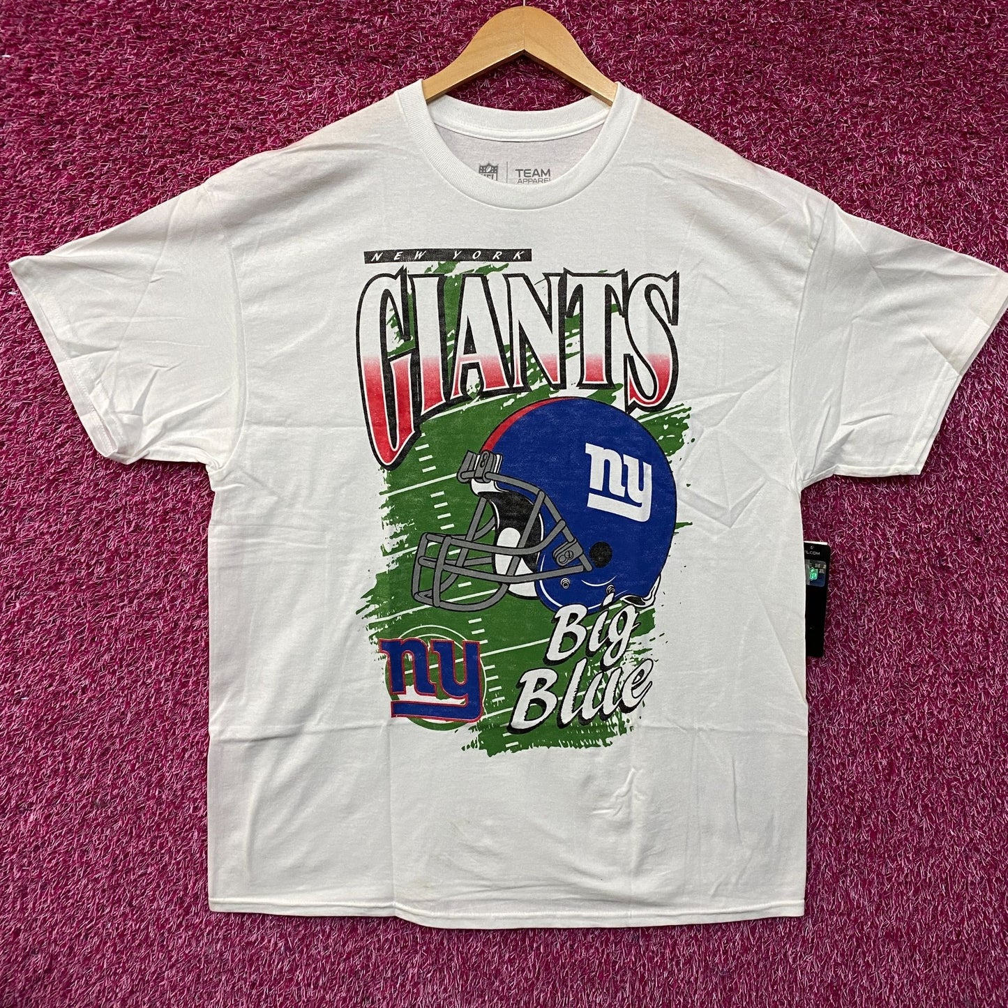 Team Apparel New York Giants Vintage-Style Helmet Logo Graphic T-Shirt Large