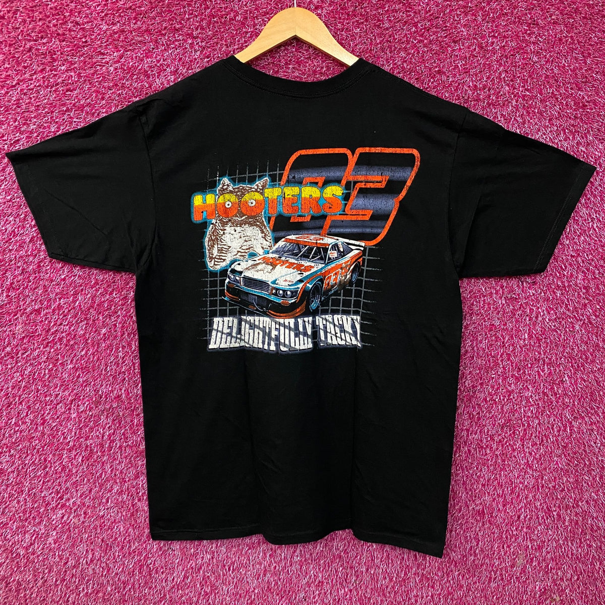 Ripple Junction Hooters 83 Graphic T-Shirt XL