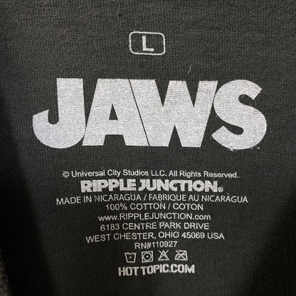 Ripple Junction Jaws Manga Artwork Retro Style T-Shirt Large