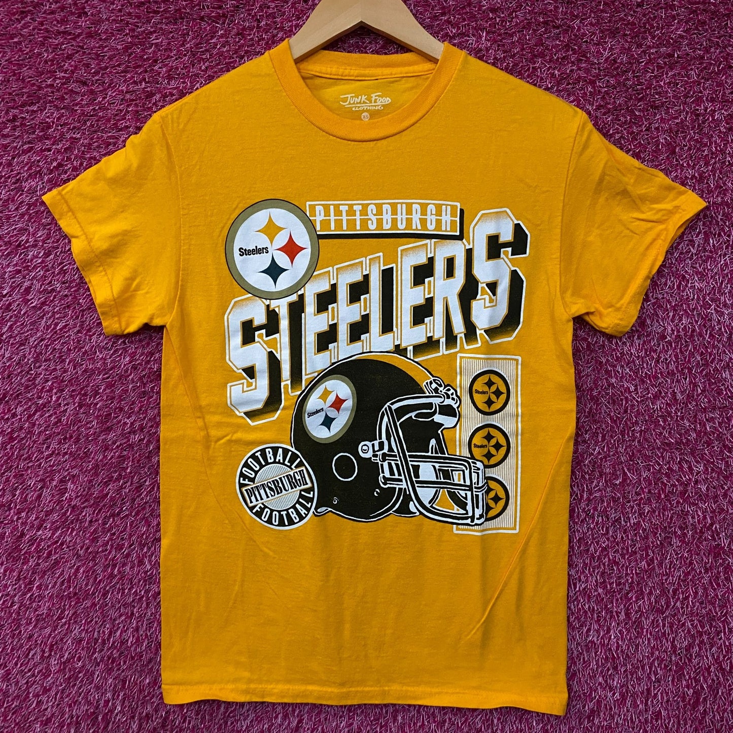 Junk Food Pittsburgh Steelers Checkdown Flea Market T-Shirt XS