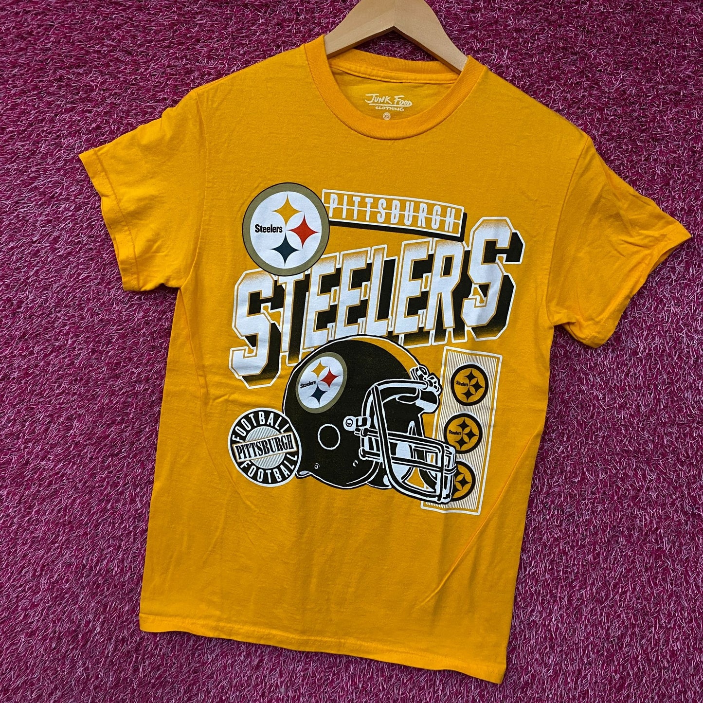 Junk Food Pittsburgh Steelers Checkdown Flea Market T-Shirt XS