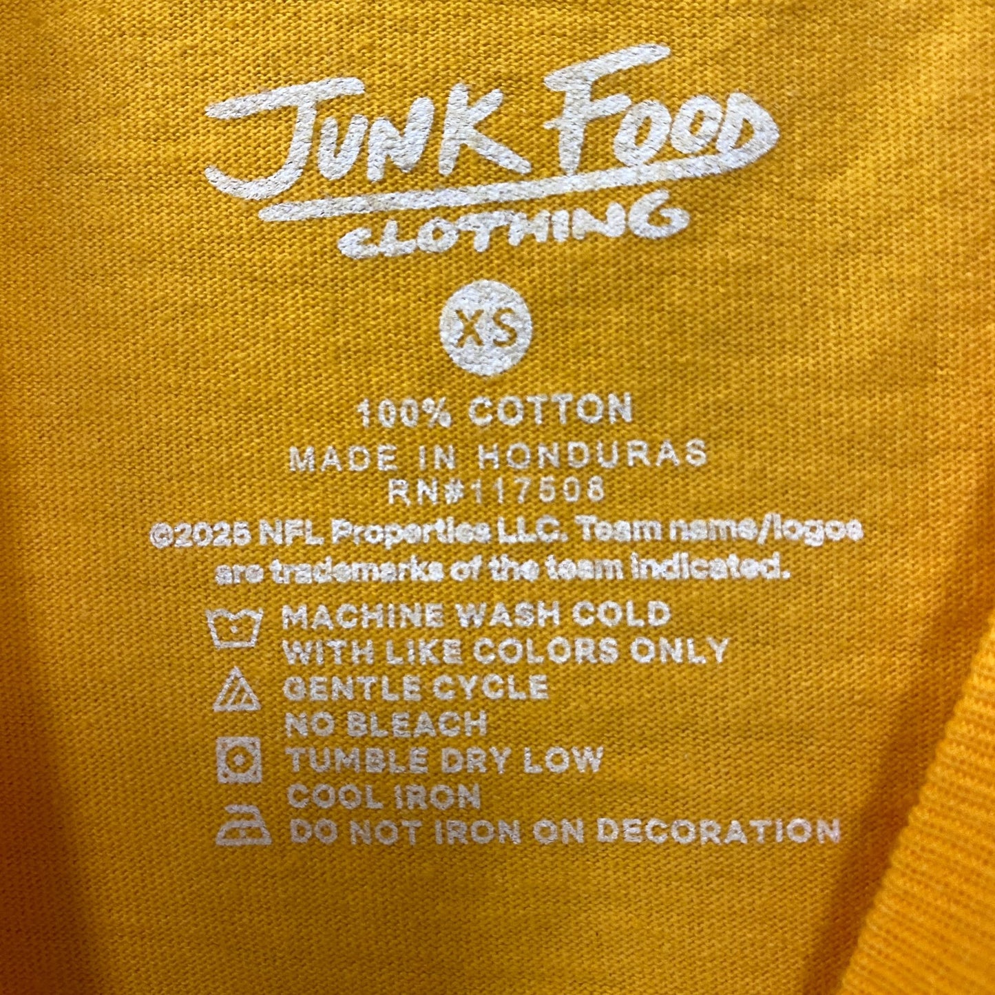 Junk Food Pittsburgh Steelers Checkdown Flea Market T-Shirt XS