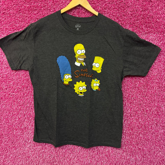 The Simpson family thsirt size medium