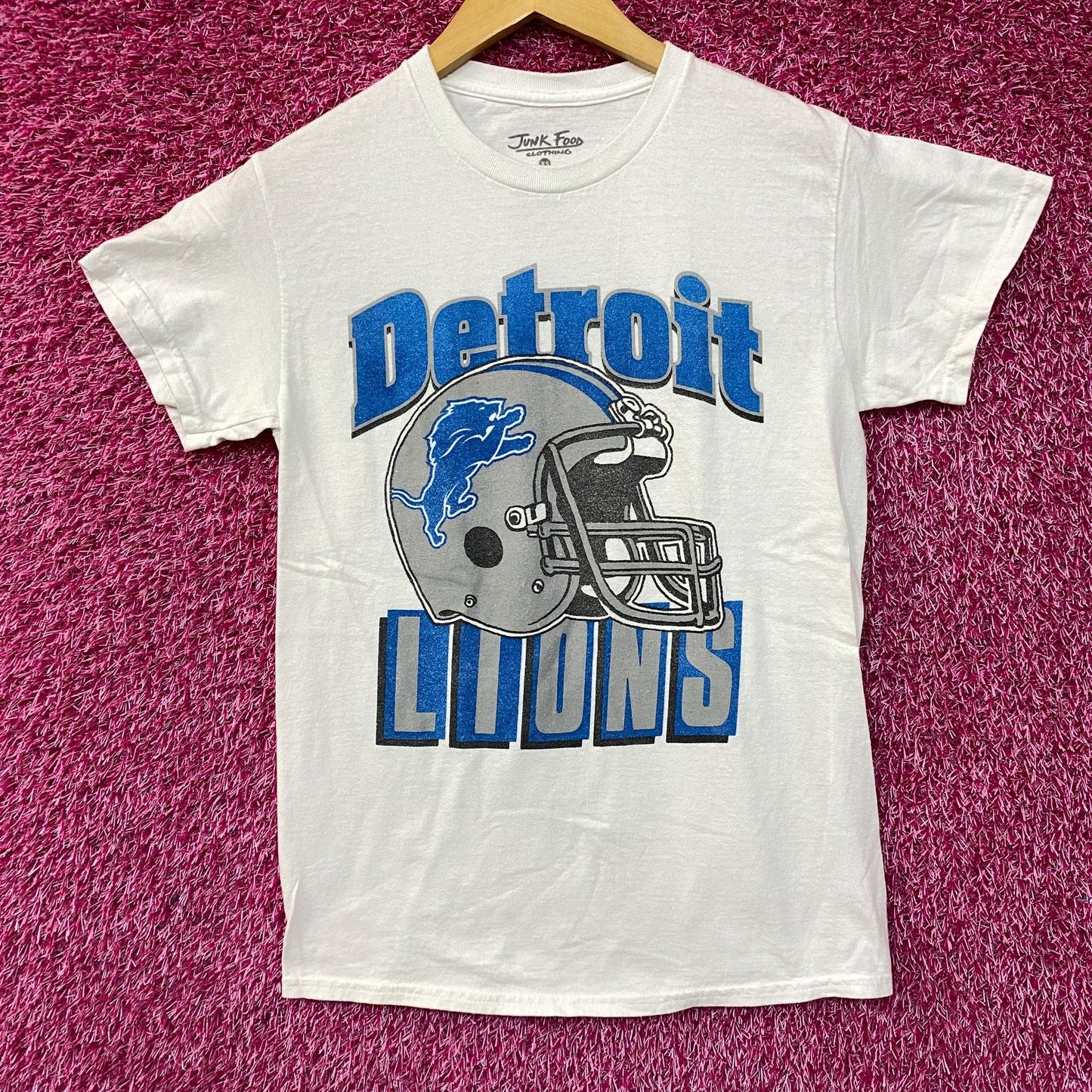 Junk Food Clothing NFL Detroit Lions Throwback Helmet Logo T-Shirt XS
