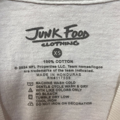 Junk Food Clothing NFL Detroit Lions Throwback Helmet Logo T-Shirt XS