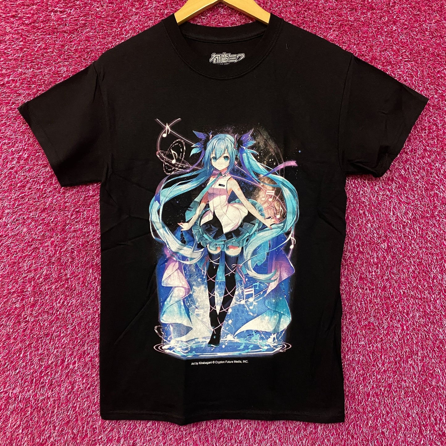 Hatsune Miku Power Up With Music T-Shirt size Extra Small