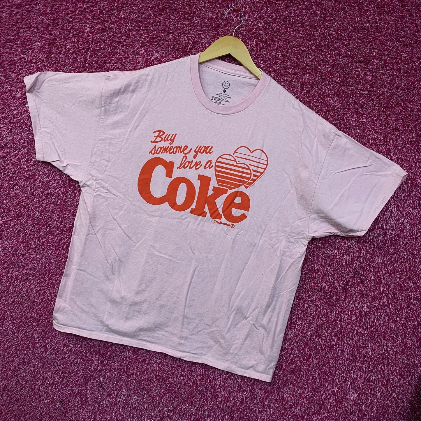 Coca-Cola Share Hearts Coke Pink Graphic T-Shirt XL