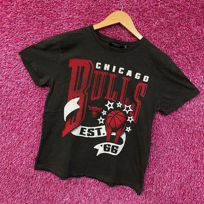 Junk Food NBA Chicago Bulls EST. '66 Women's Graphic T-Shirt Small