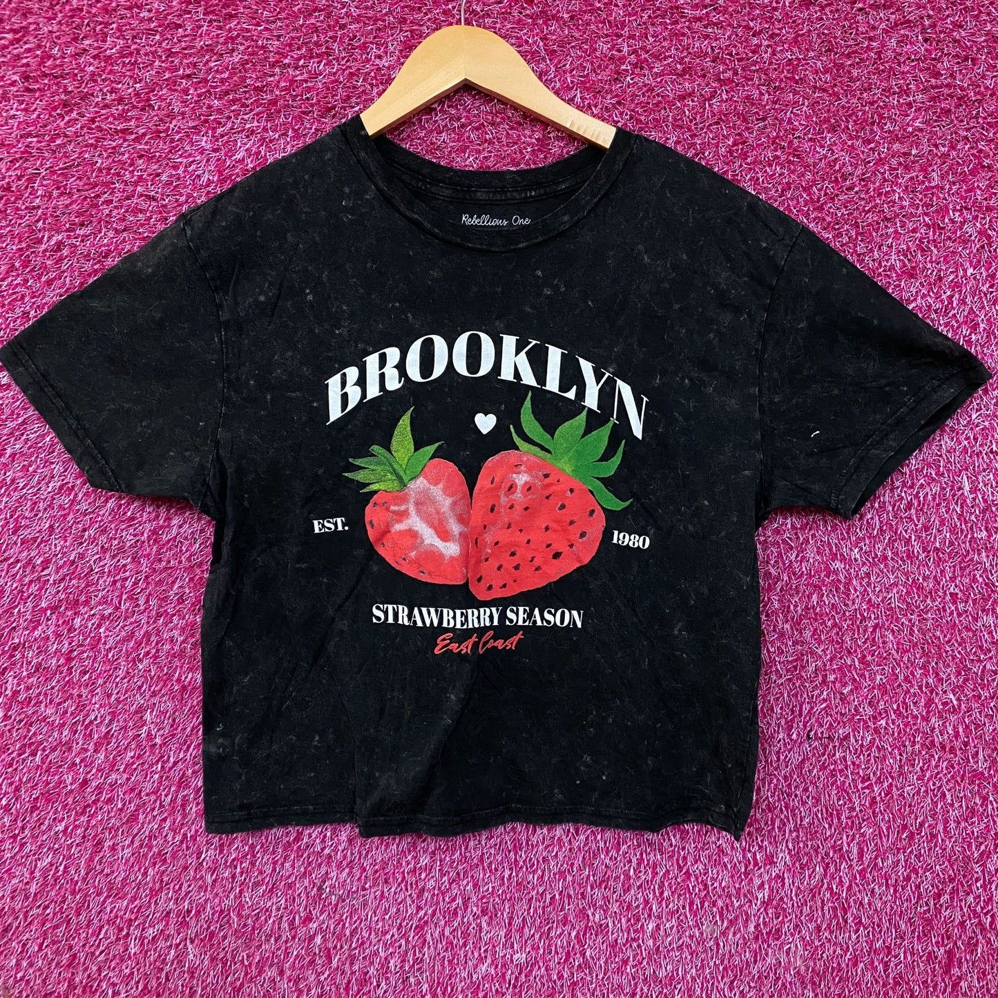 Rebellious One Brooklyn Strawberry Season Graphic Women's Crop Medium