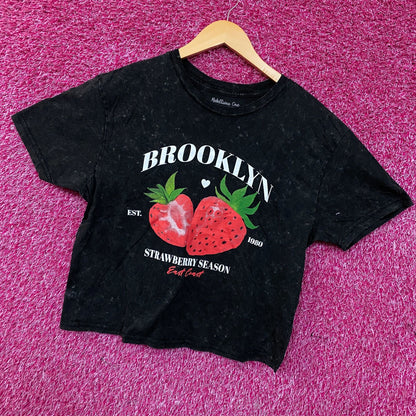 Rebellious One Brooklyn Strawberry Season Graphic Women's Crop Medium