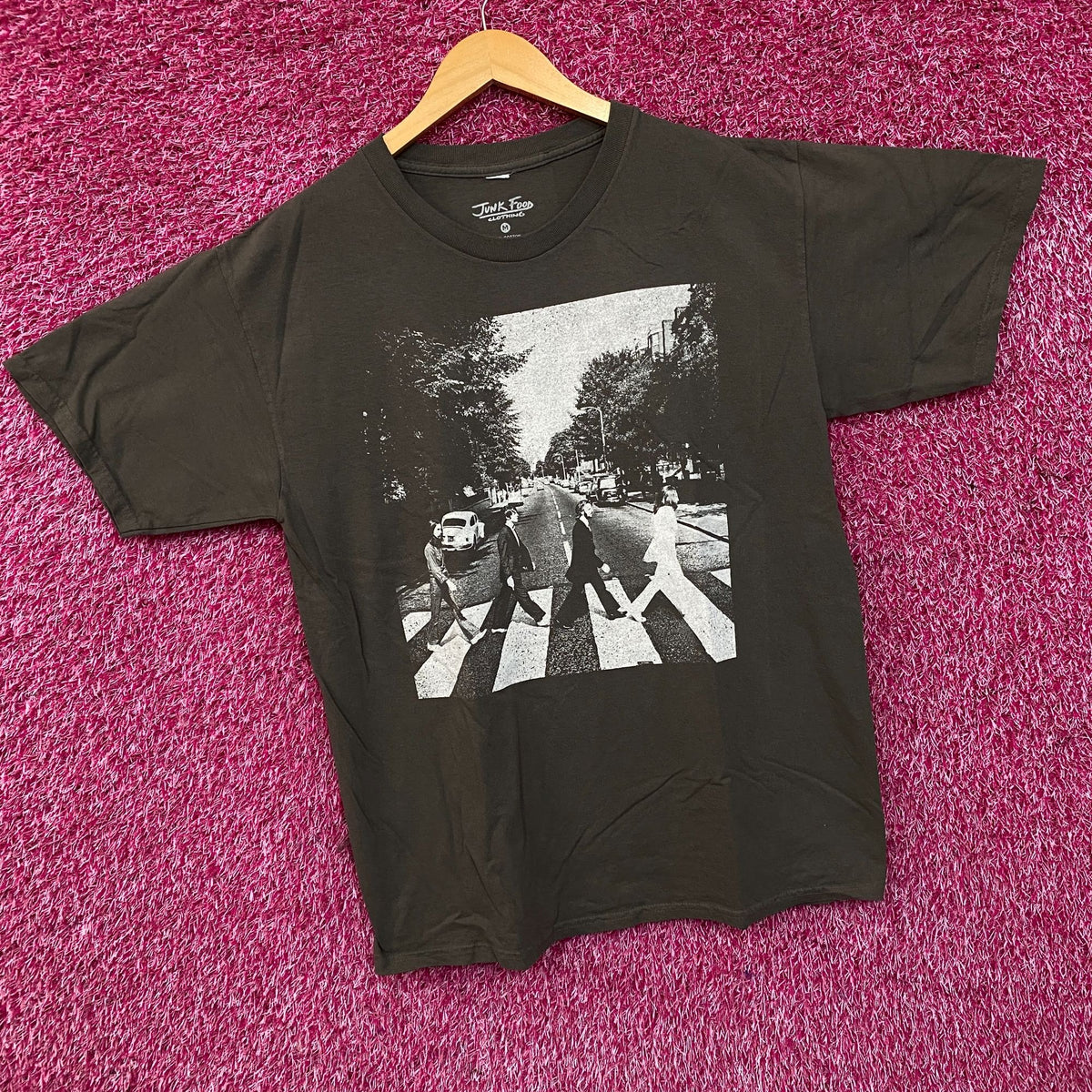 The Beatles Abbey Road Graphic T-Shirt Medium