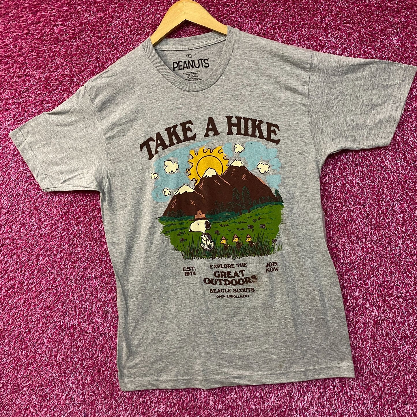 Peanuts Snoopy Take A Hike Beagle Scouts T-Shirt Large