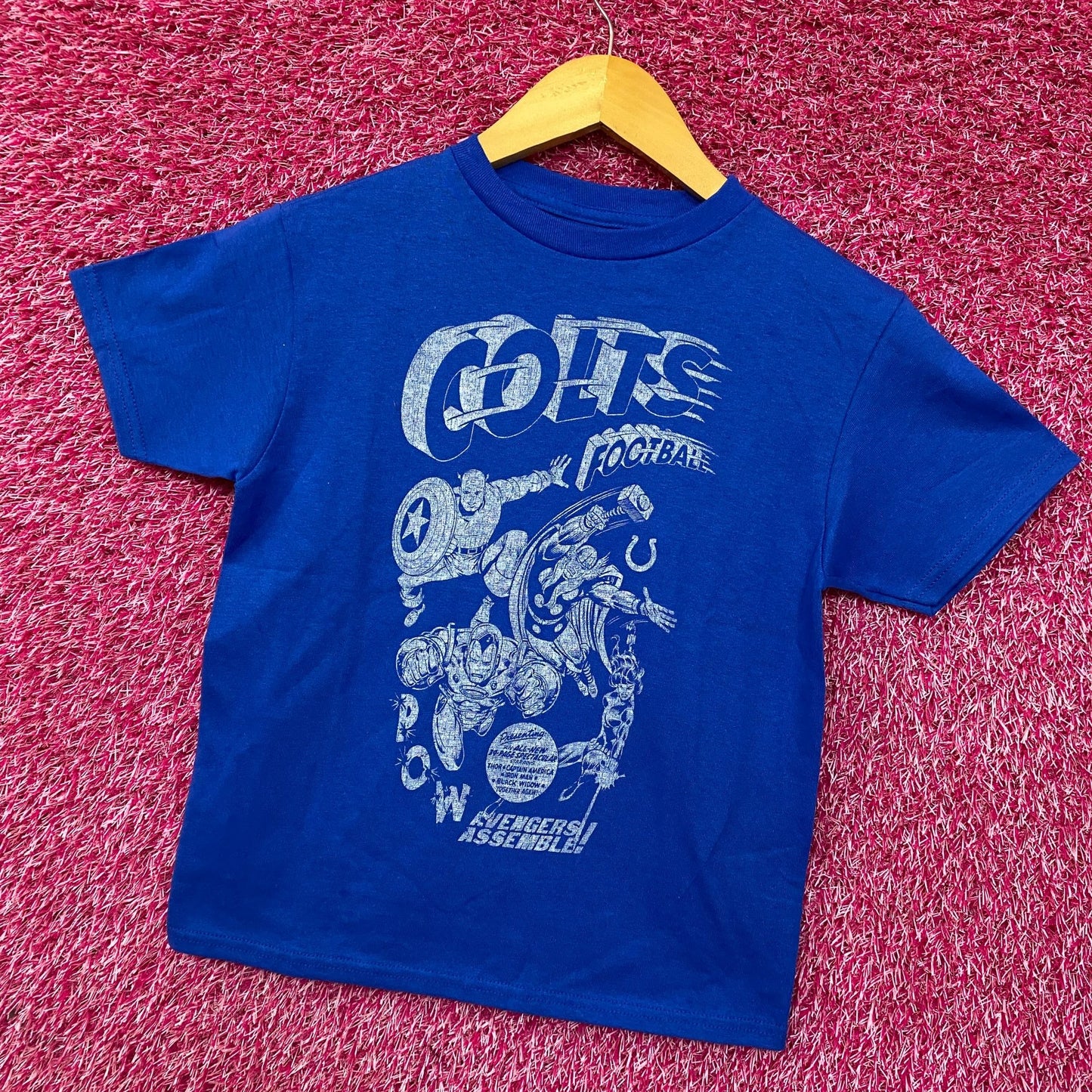Junk Food X Marvel The Avengers Lineup Indianapolis Colts T-Shirt XS