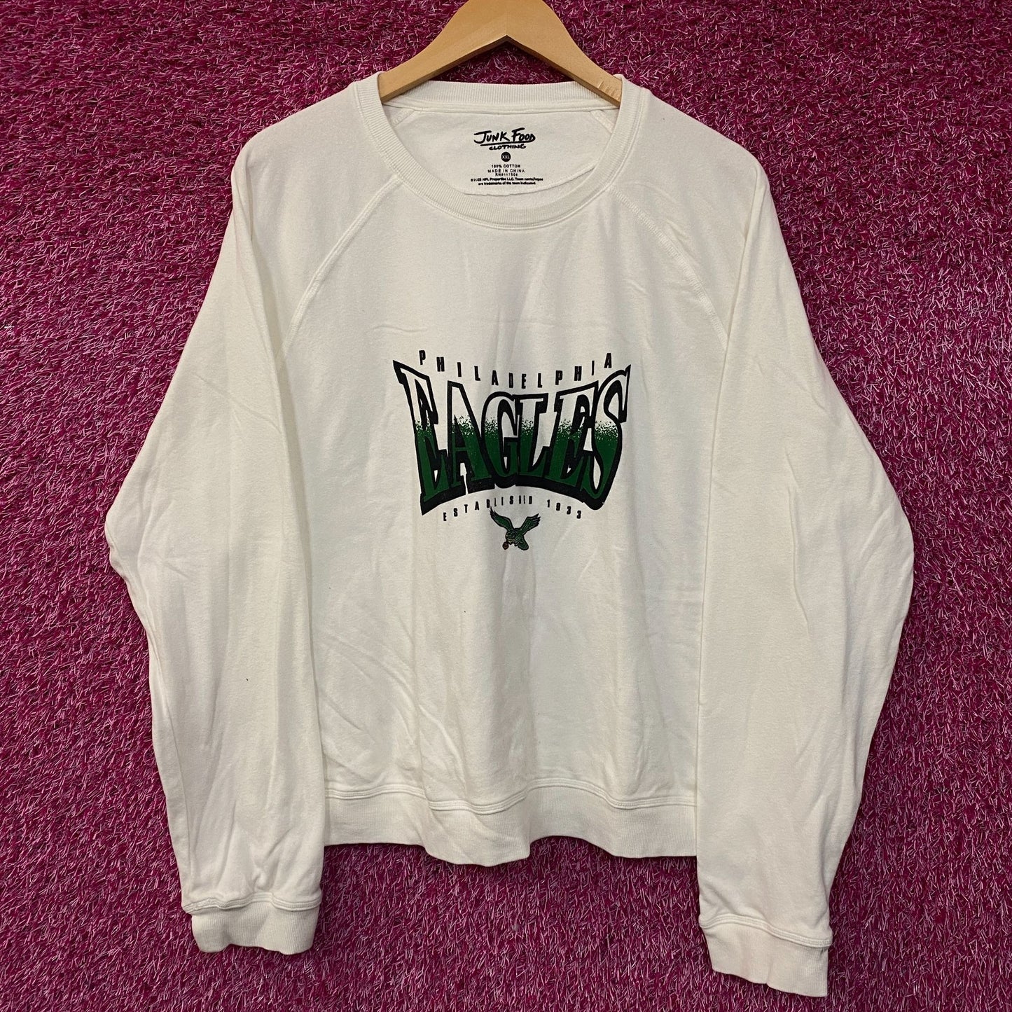Junk Food Clothing Philadelphia Eagles Logo Crop Crewneck Sweatshirt 2XL
