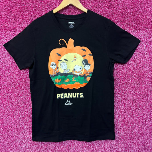 Peanuts the great pumpkins Tshirt size medium