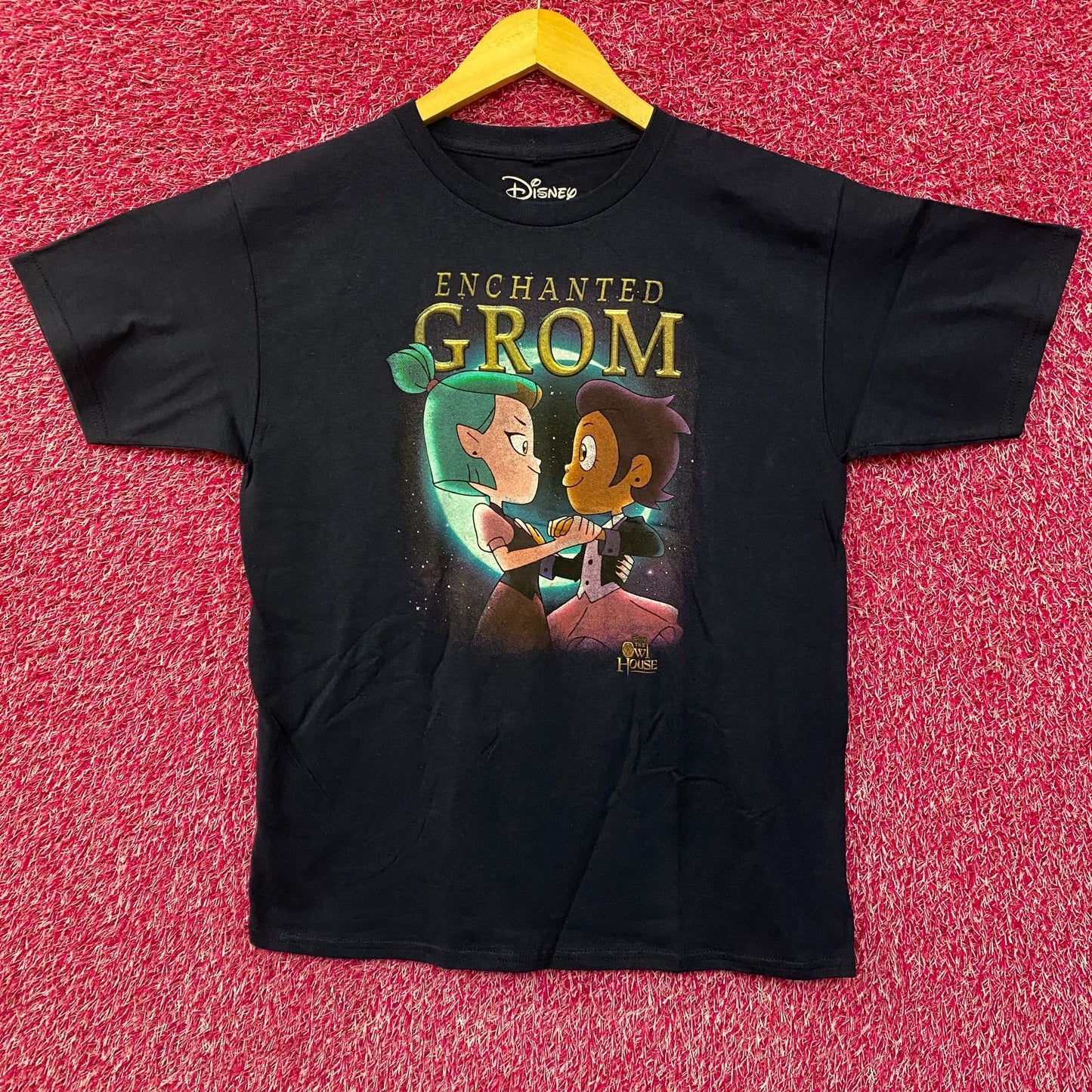 Disney Owl House Enchanted Grom Luz & Amity T-Shirt Extra Small
