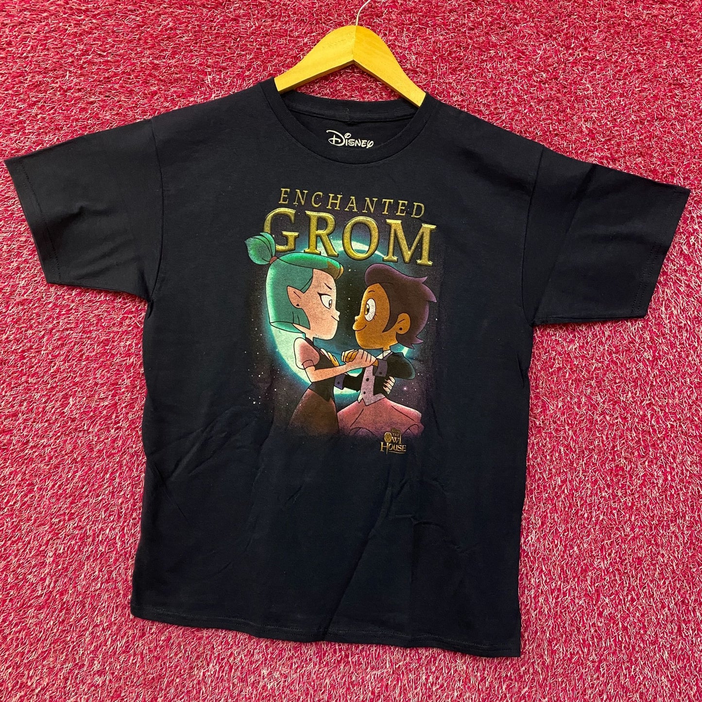 Disney Owl House Enchanted Grom Luz & Amity T-Shirt Extra Small