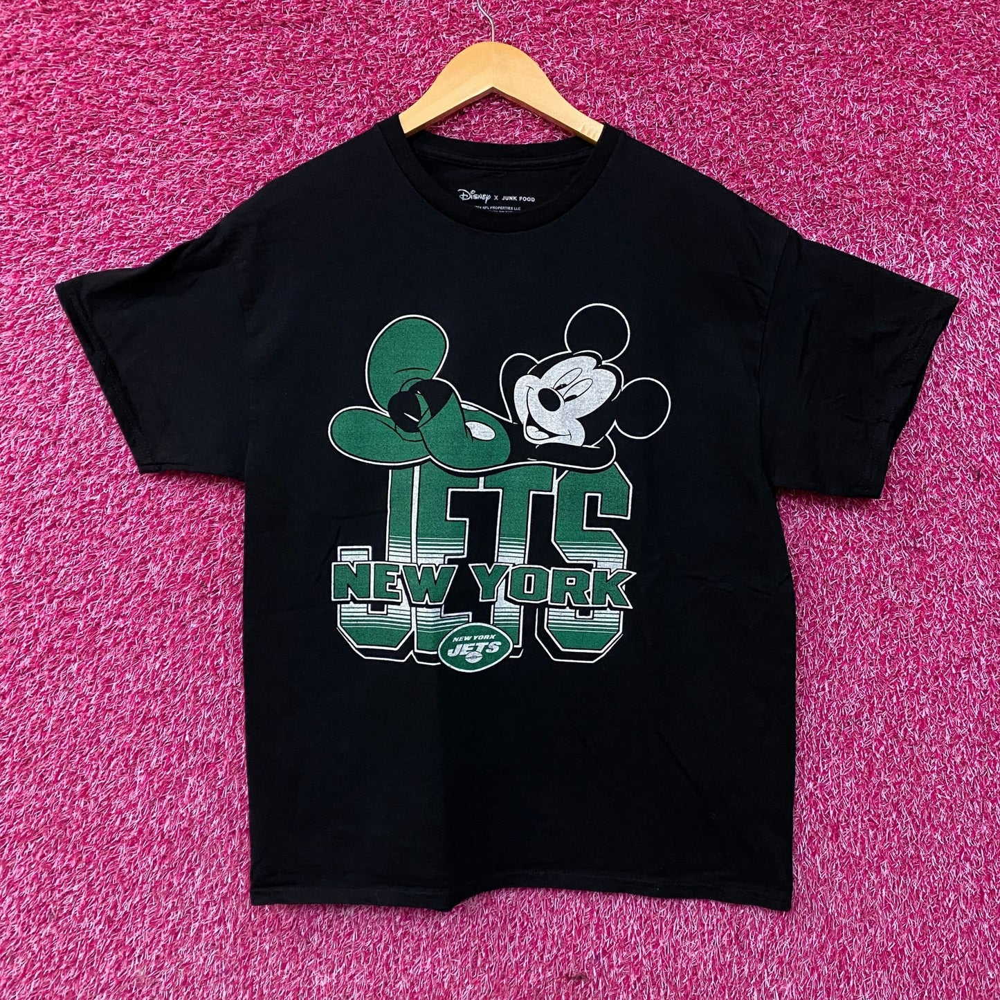 Junk Food x NFL Disney Mickey Mouse Kick Back New York Jets Shirt Medium