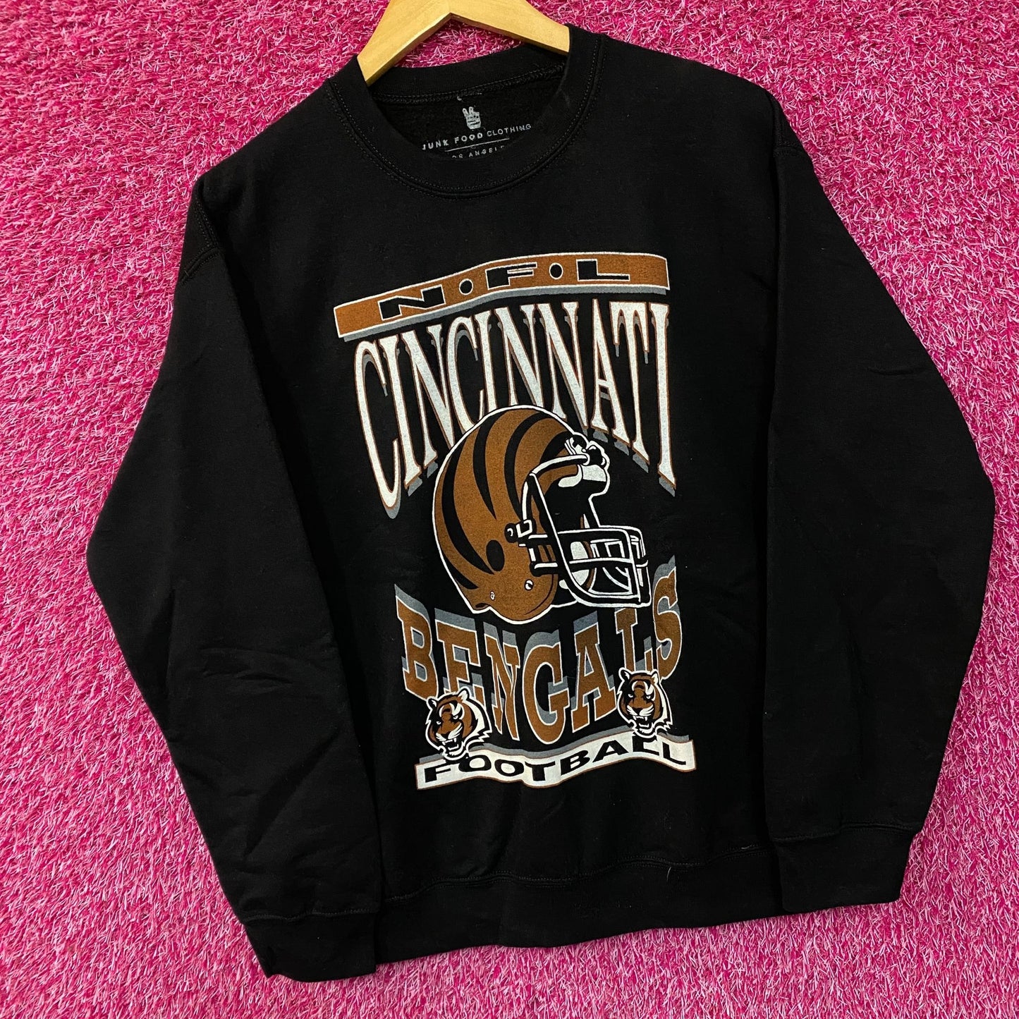 Cincinnati Bengals NFL Helmet Logo Crewneck Sweatshirt Small