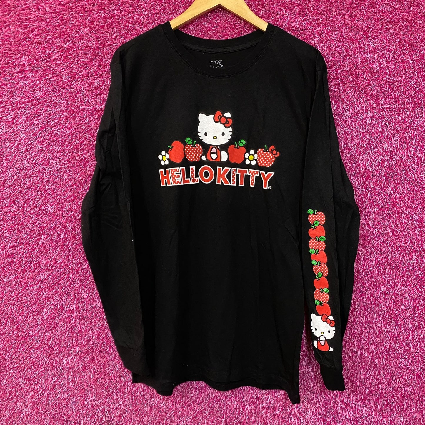 Hello Kitty Strawberry Design Black Long Sleeve T-Shirt XL