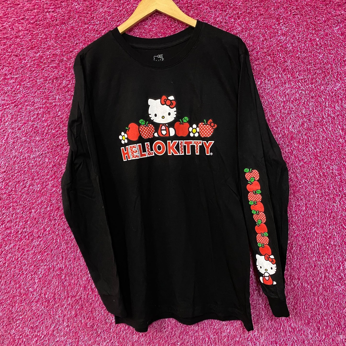 Hello Kitty Strawberry Design Black Long Sleeve T-Shirt XL