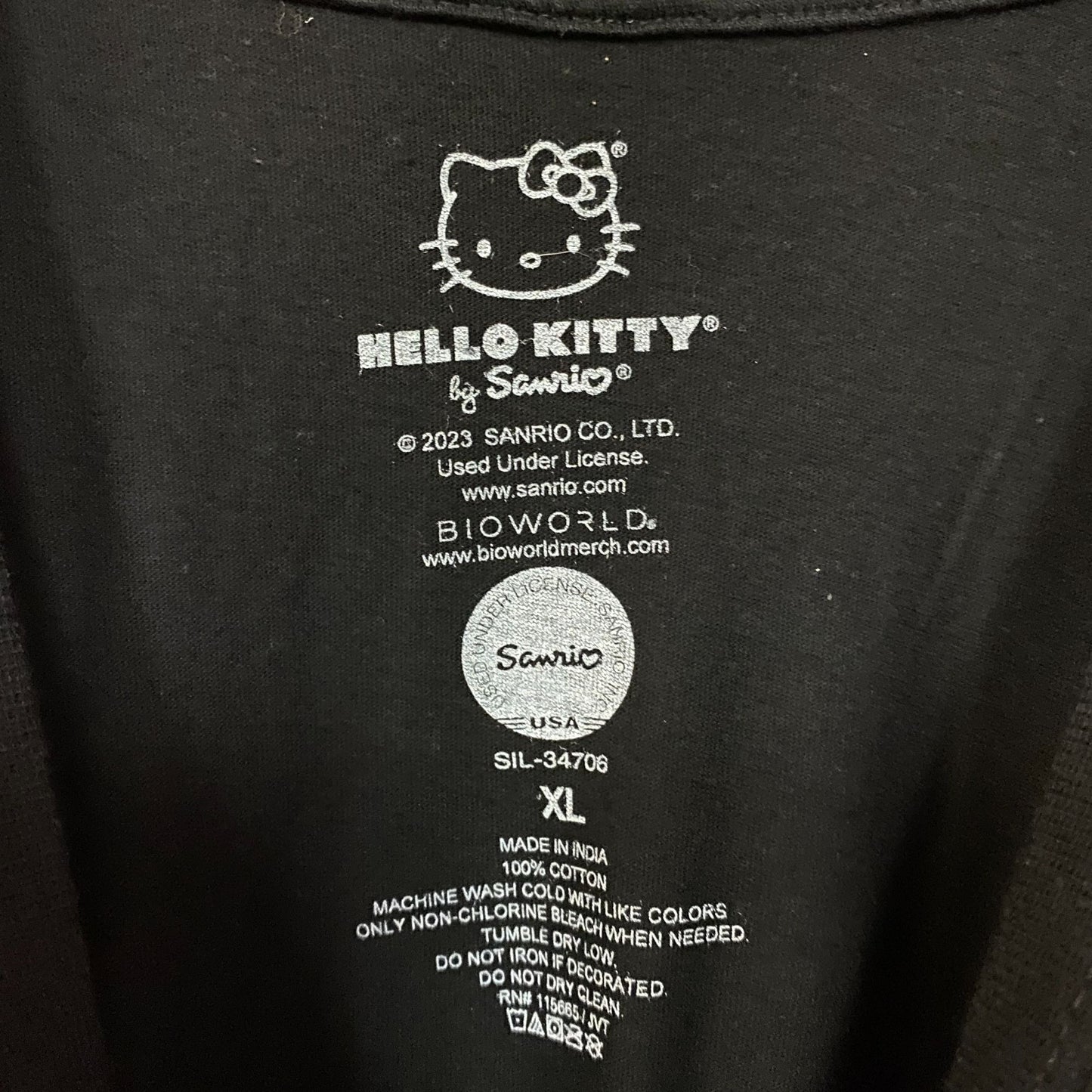 Hello Kitty Strawberry Design Black Long Sleeve T-Shirt XL