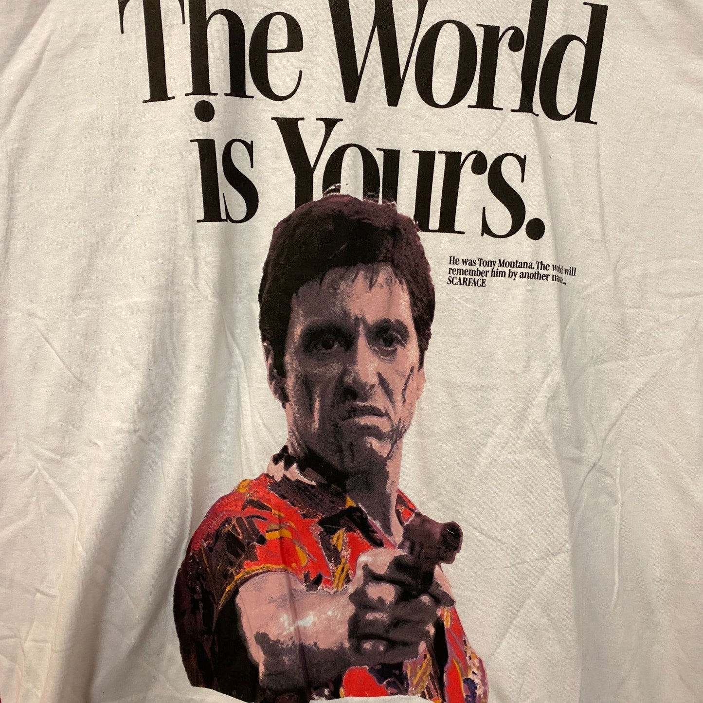 Scarface "The World Is Yours" Movie Graphic T-Shirt Large