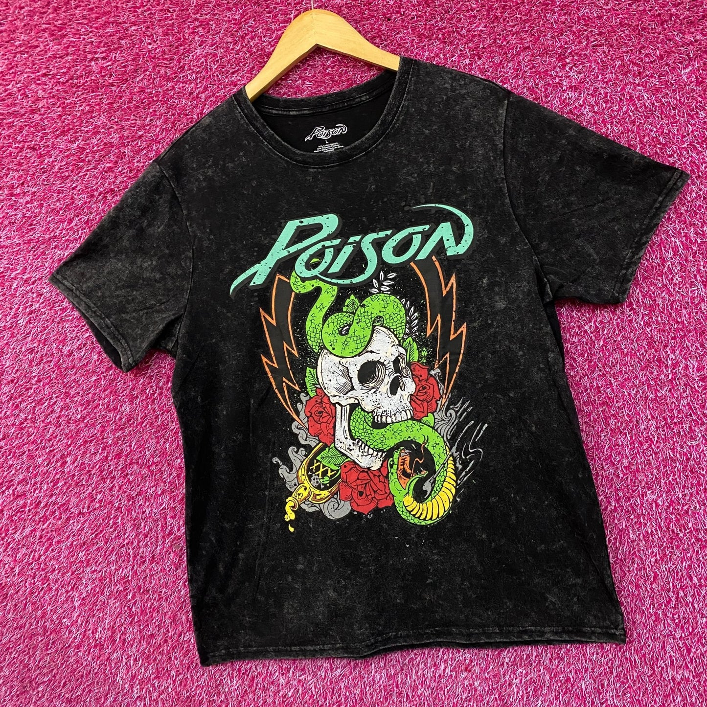 Poison Snakes and Skulls Mineral Wash Rock Band T-Shirt Large