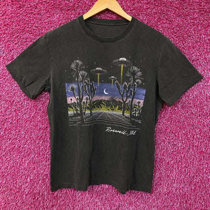 Junk Food Clothing Roswell Vintage Style Women's T-Shirt Large