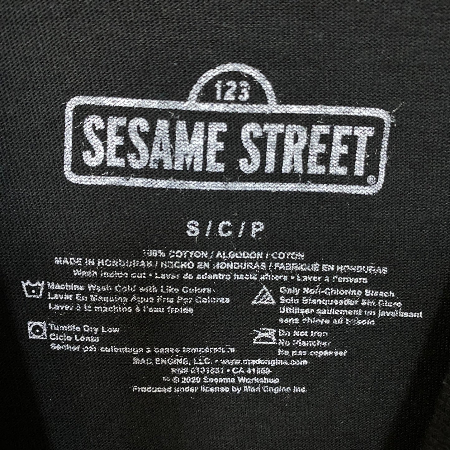 Sesame Street Cookie Lover Portrait Graphic T-Shirt Small