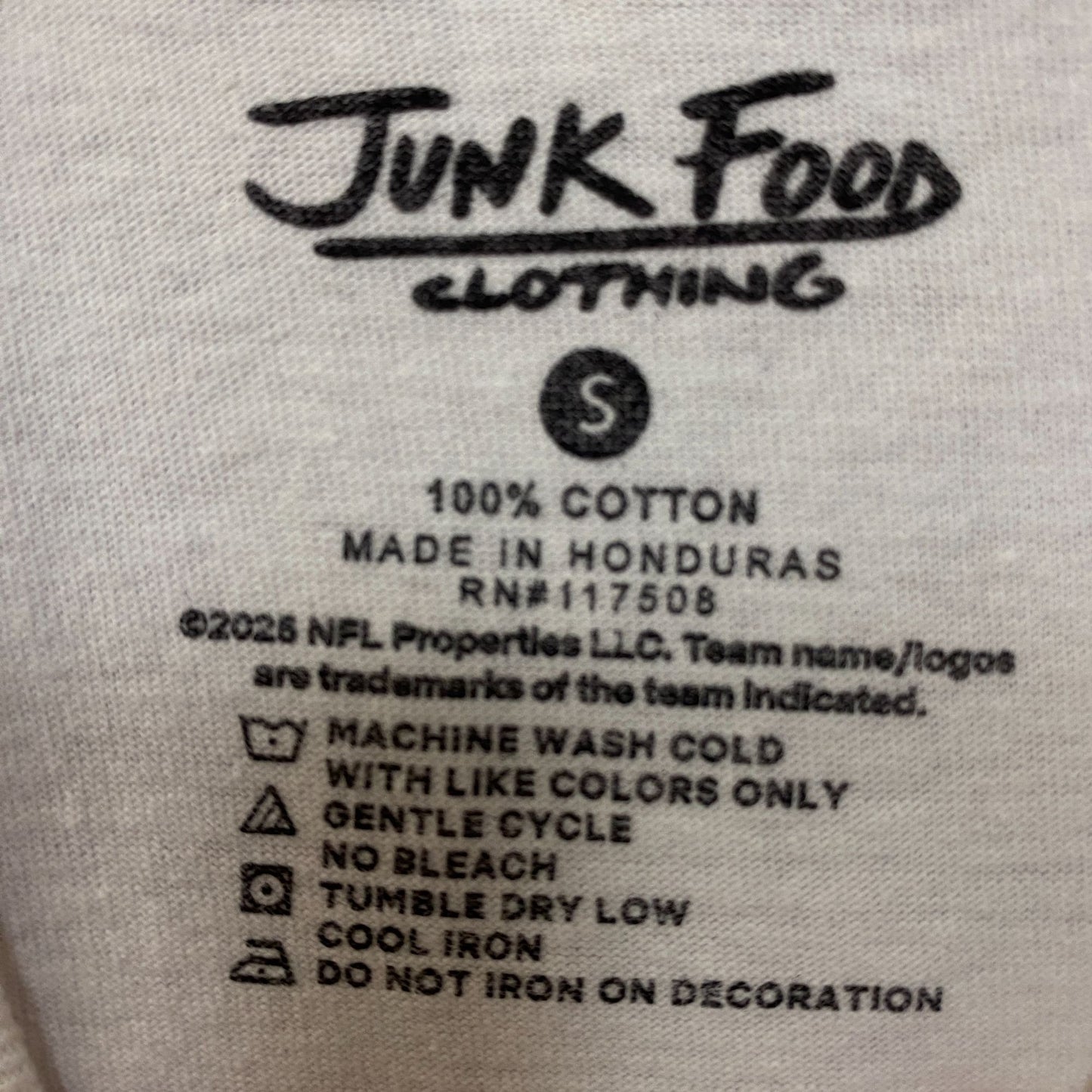 Junk Food Clothing NFL Green Bay Packers Rushing Flea Market T-Shirt Small