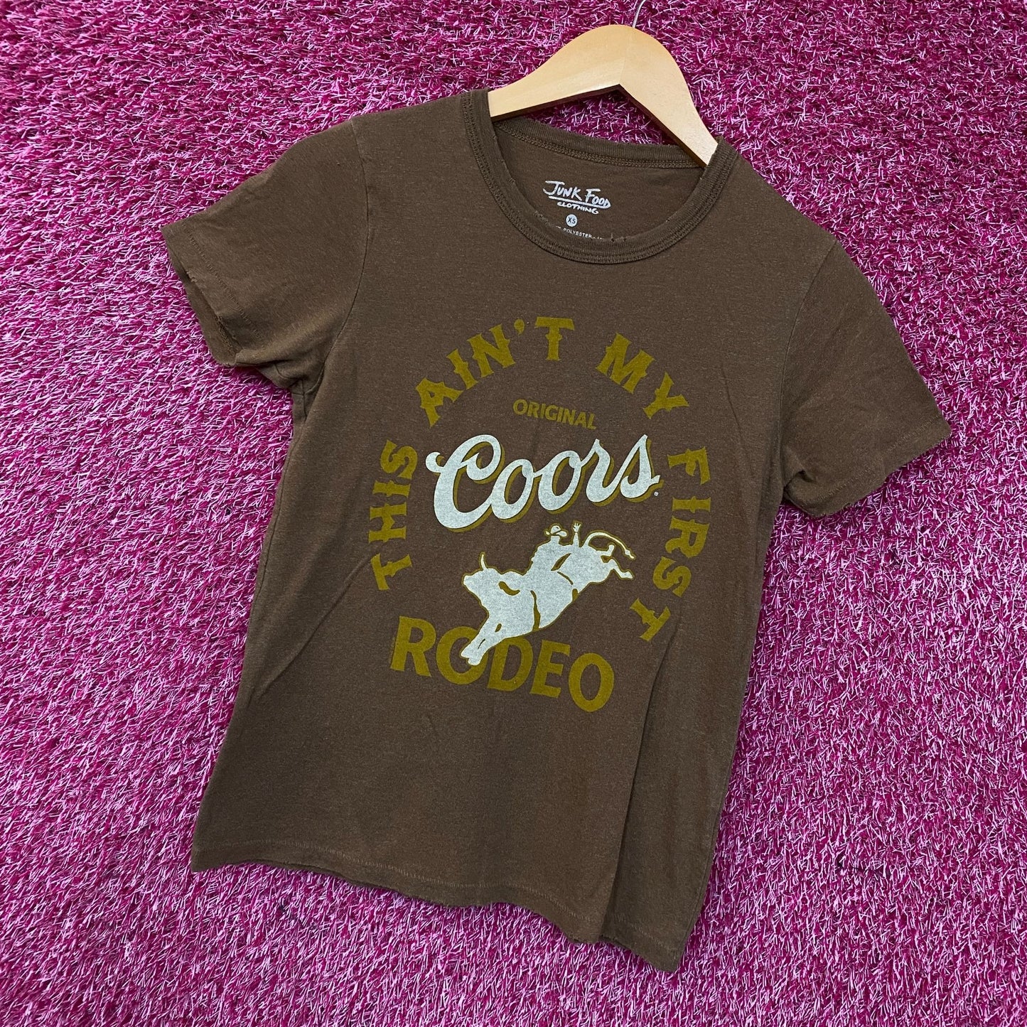Junk Food Coors Rodeo Women's Graphic T-Shirt XS